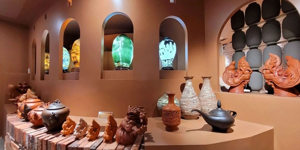 Ceramics-at-the-museum