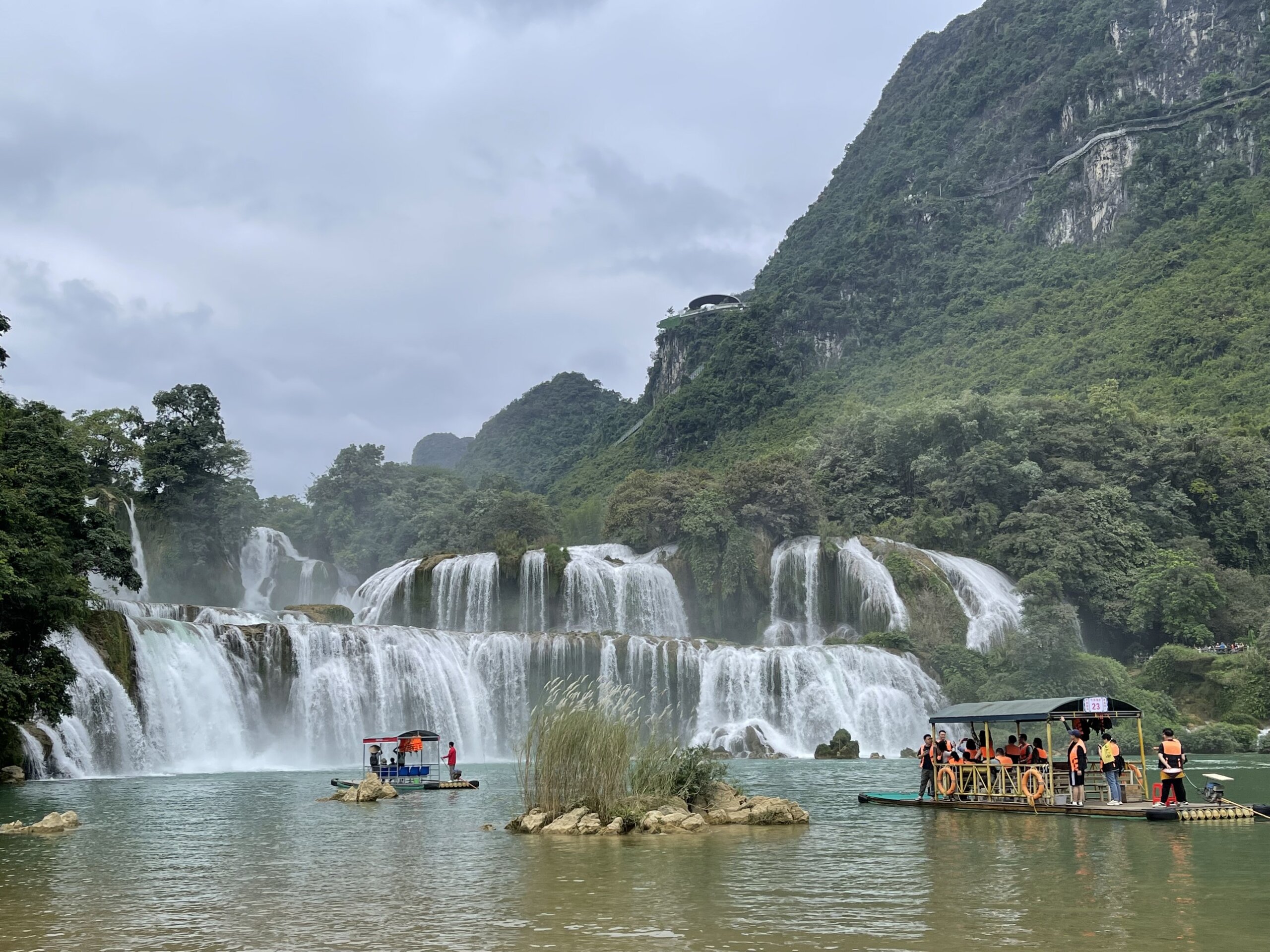 2D1N in Wonderful Ban Gioc WaterFall